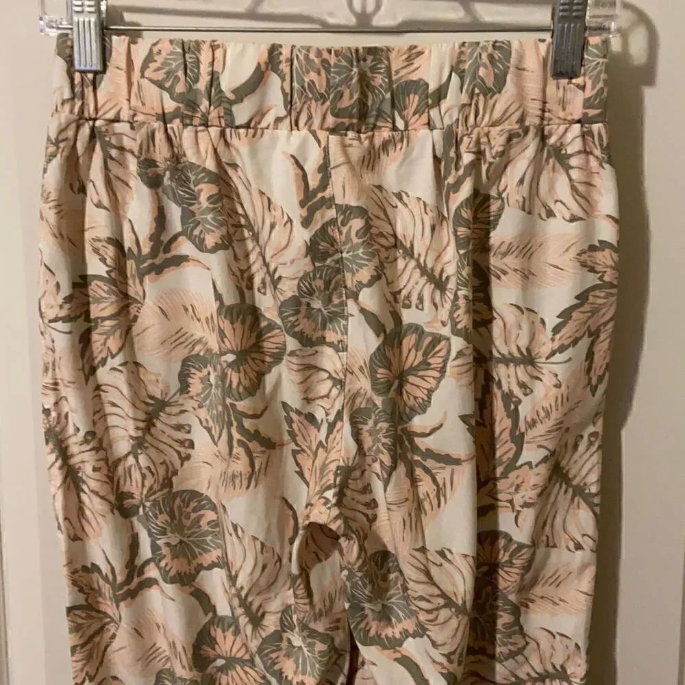 Merrell Floral Joggers    - Picture 5 of 8
